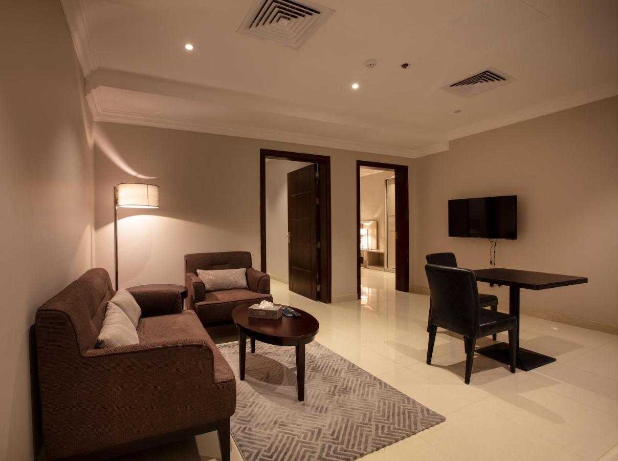 Somedays Hotel Suites อัลโฮฟัฟ ภายนอก รูปภาพ